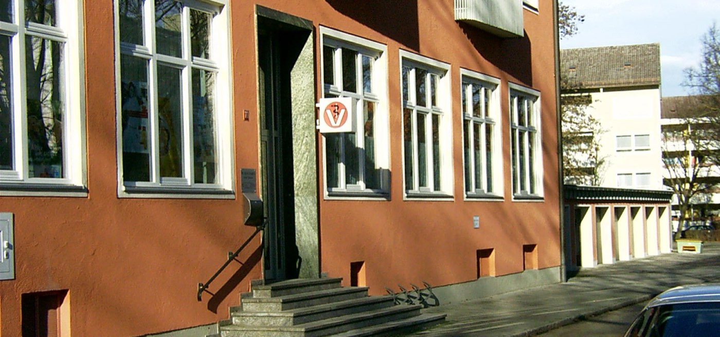 Außenansicht der Kleintierpraxis Dr. Heike Teubner in Dachau